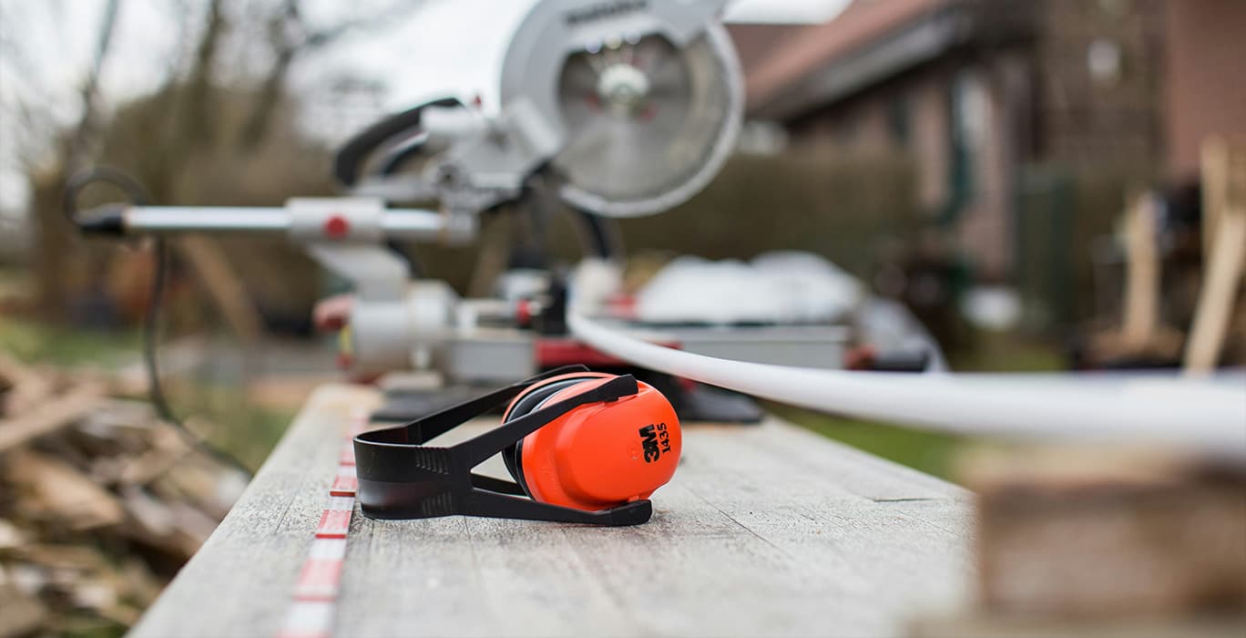 Die verschiedenen Arten von Gehörschutz: Welcher ist der richtige für Sie?  Gehörschutz – Schutz für die Ohren vor Lärm; Gehörschutzarten – Verschiedene Typen für optimalen Lärmschutz; Gehörschutz-Typen – Vergleich von Ohrstöpseln, Kapselgehörschutz & mehr; Ohrschutz – Komfortabler Schutz gegen laute Geräusche; Lärmschutz – Effek