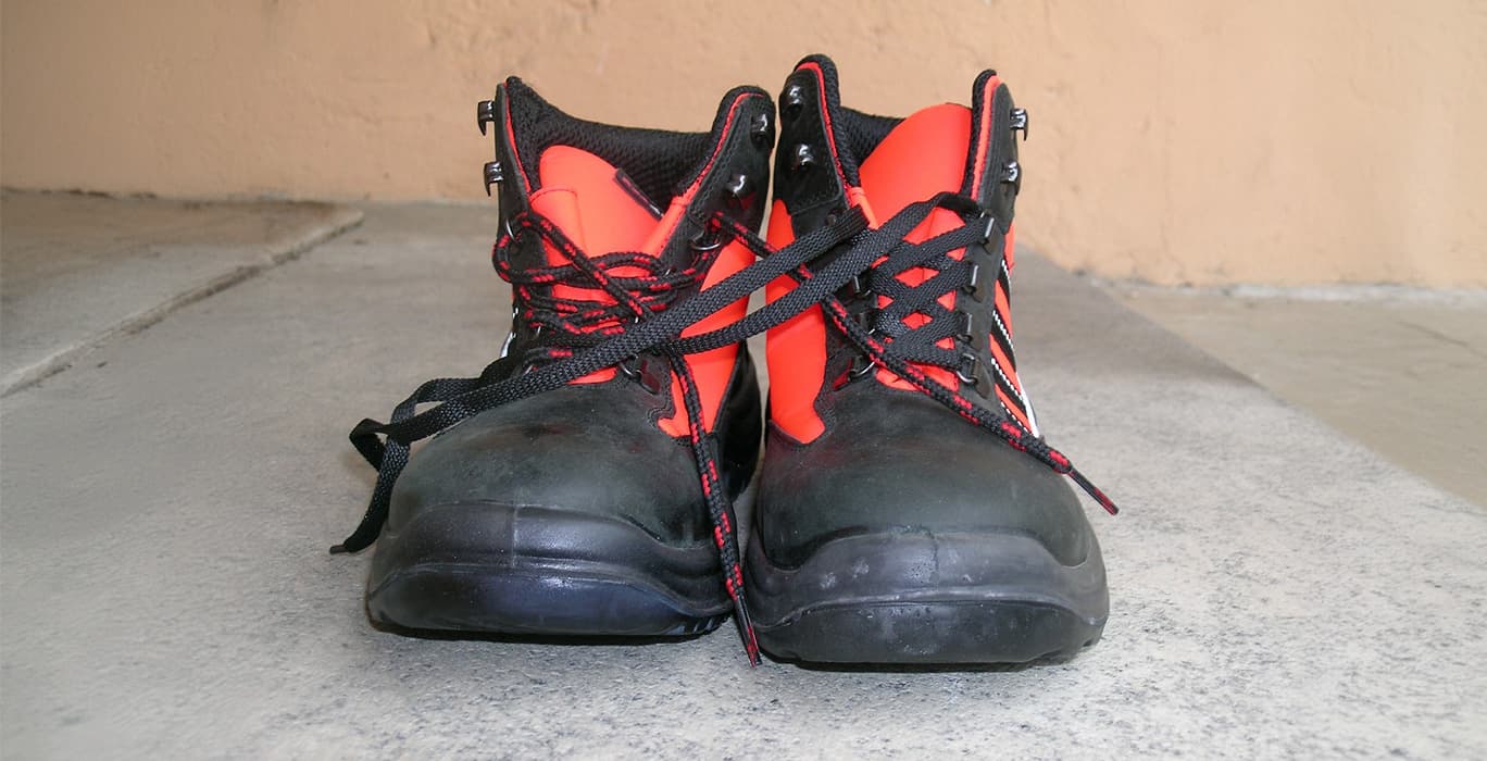 Arbeitsschuhe: Worauf Sie achten sollten, um Verletzungen am Arbeitsplatz zu verhindern Arbeitsschuhe: Worauf Sie achten sollten, um Verletzungen am Arbeitsplatz zu verhindern