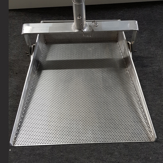 Pelle à huile et à saleté